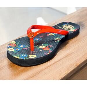 Tory Burch Women’s Thin Flip Flop Sandle Size 8